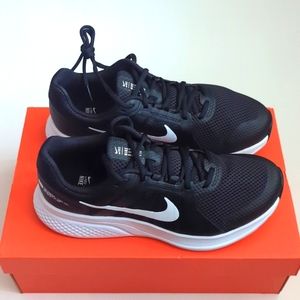 nike mens running shoes wide width